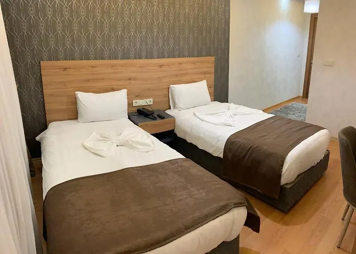 inDİANA HOTEL