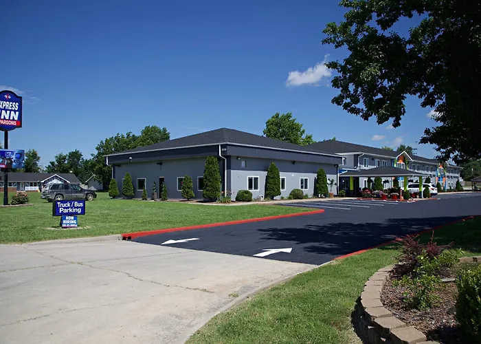 Express Inn Parsons
