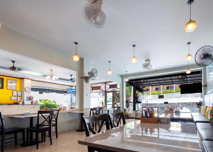 Kata Sun Beach Hotel
