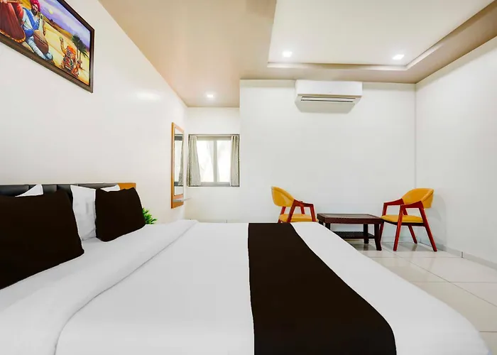 Townhouse Oak Veraval Somnath Mandir