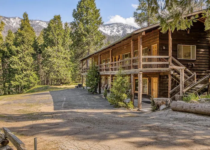 Suite Meadow @Cn Lodge# 7