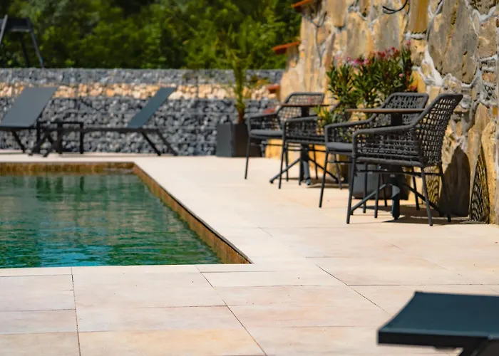 Bernstein Acamed Resort