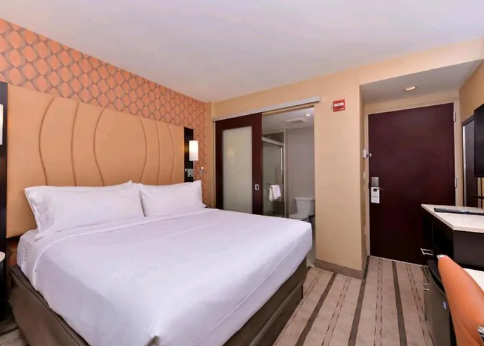 Hotel Aladin In Karachi