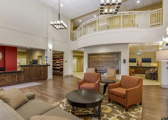 Best Western Plus Hudson Hotel & Suites