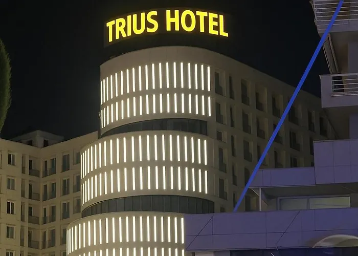 Trius Hotel