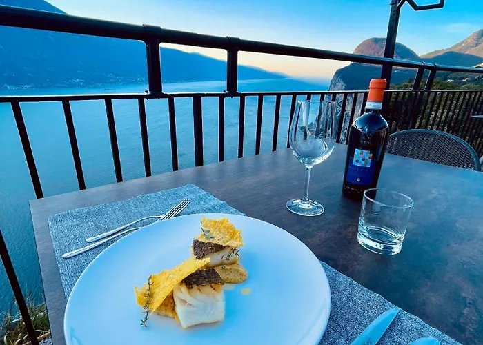 Terrazza del Brivido, Hotel Paradiso