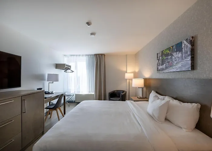 Repotel Henri IV Quebec