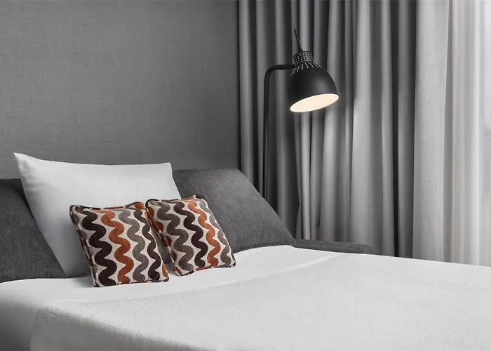 Hilton Garden Inn Toronto Airport