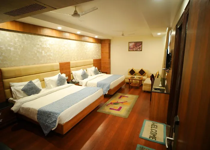 Hotel Kalka Royal