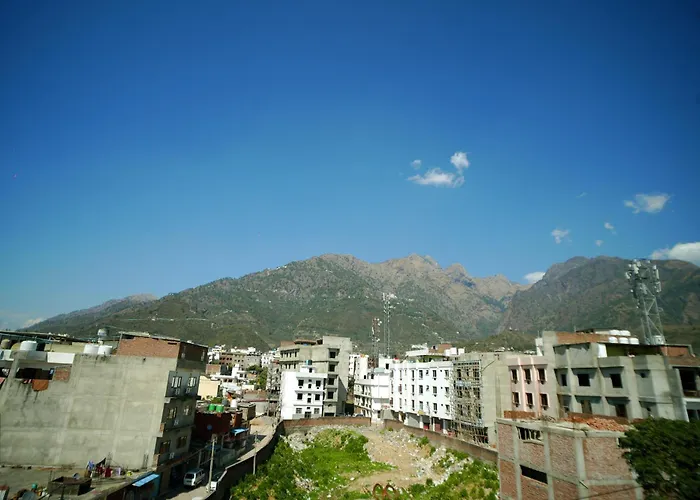 Hotel Kalka Royal