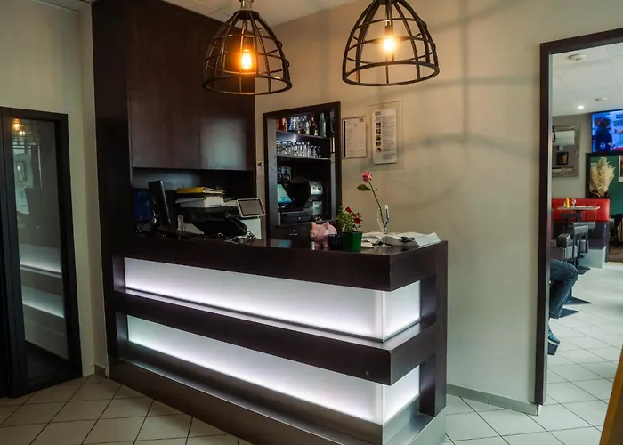 LOGIS -Hotel&Restaurant de la Place