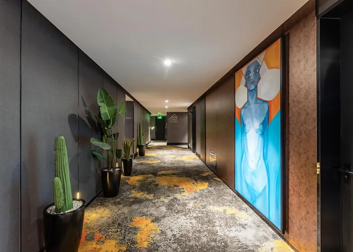Heonic Art Residence & Suites丨 Signature Family Suites - Free Laundry Luggage Storage -24H Front Desk - Cat Cafe
