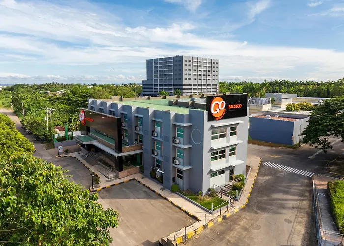 Go Hotels Plus Bacolod - Newly Renovated