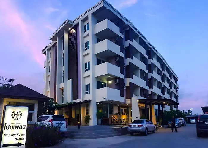Home Place Lopburi Hotel