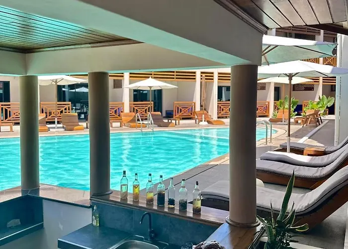 Vezo Beach II Hotel