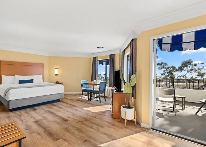 Travelodge By Wyndham San Clemente Beach