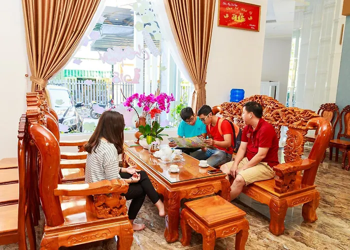 Van Loc Hotel