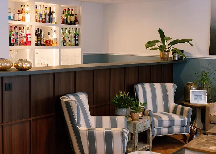 Hotel Cocoon