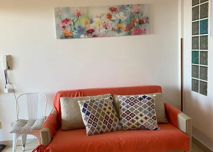Hibiscus Apartment-casa per le vacanze vicino tropea