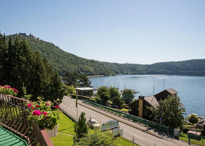 Plusnaturhotel Direkt Am Ederseeufer Waldhotel Wiesemann Und Ferienapartments