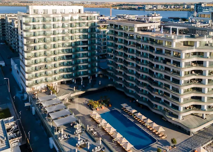 Crowne Plaza Constanta - Mamaia Beach By Ihg