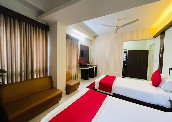 Hotel Grand Circle Inn