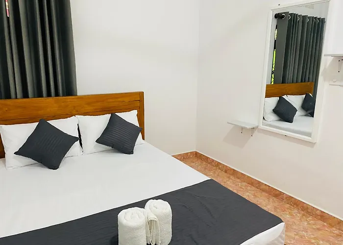 Hotel Jay R