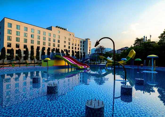 Hilton Garden Inn Zhangjiajie Tianmen Mountain