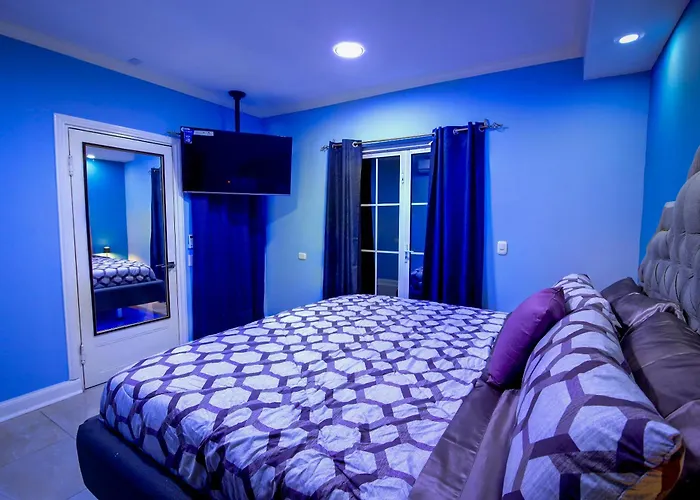 Hotel Bugambilias