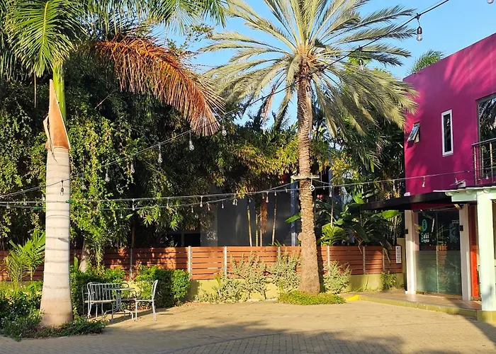 Quints Travelers Inn
