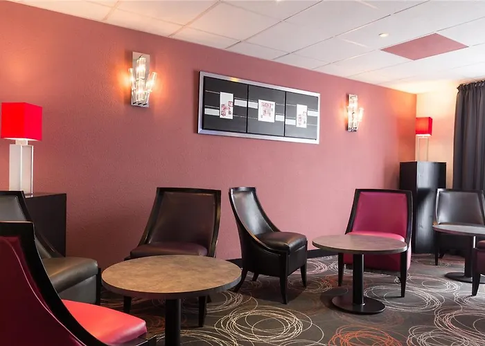 Og City, Hotel Acadine Le Neubourg