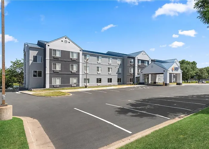 Comfort Inn & Suites Olathe - Kansas City