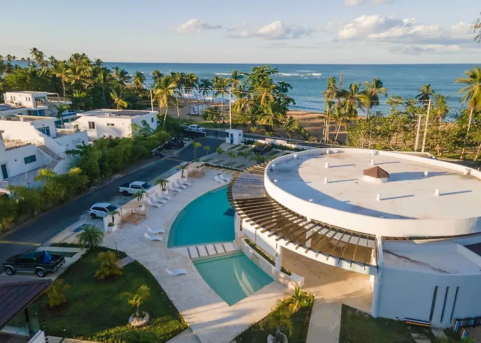 Beachfront Penthouse - Amar'E Aparthotel & Spa