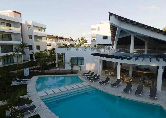 Beachfront Penthouse - Amar'E Aparthotel & Spa