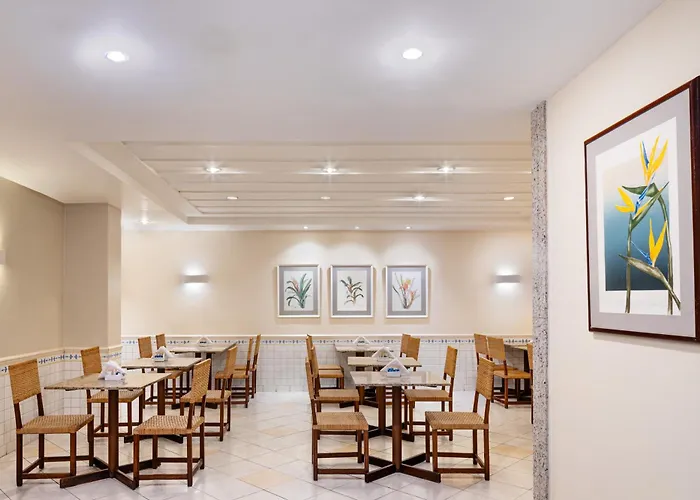 Savoy Othon Lite