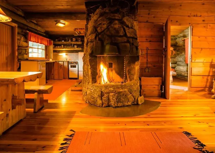 Kakslauttanen Arctic Resort - Igloos And Chalets