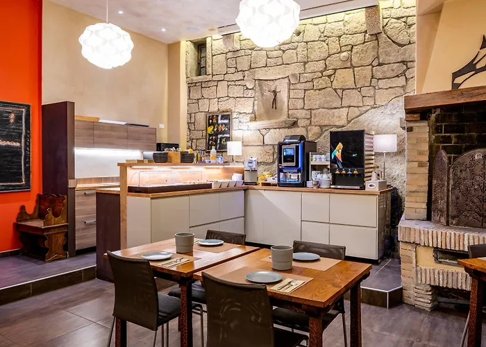 La Grotta Hotel