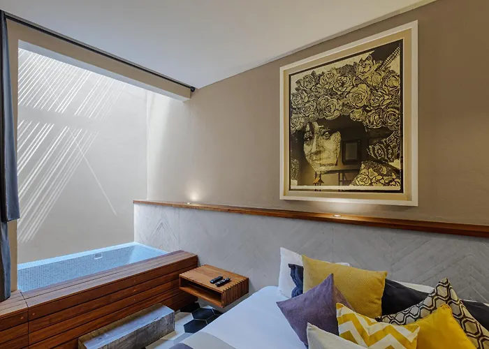 Hotel Criol
