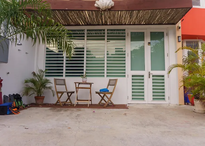 Cozybeach Large 1Bdrapt 50 Steps From Atlantic Ocean Private Street Between Ocean Park & Isla Verde 5 Mins From Airport