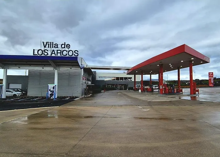 Hotel Villa De Los Arcos