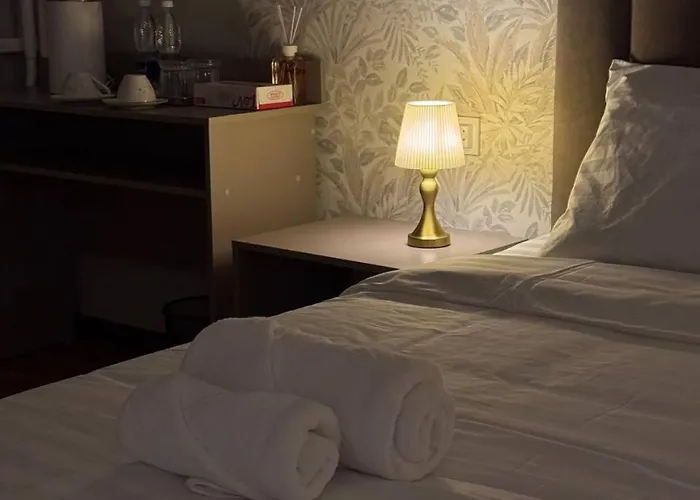 Hotel 002