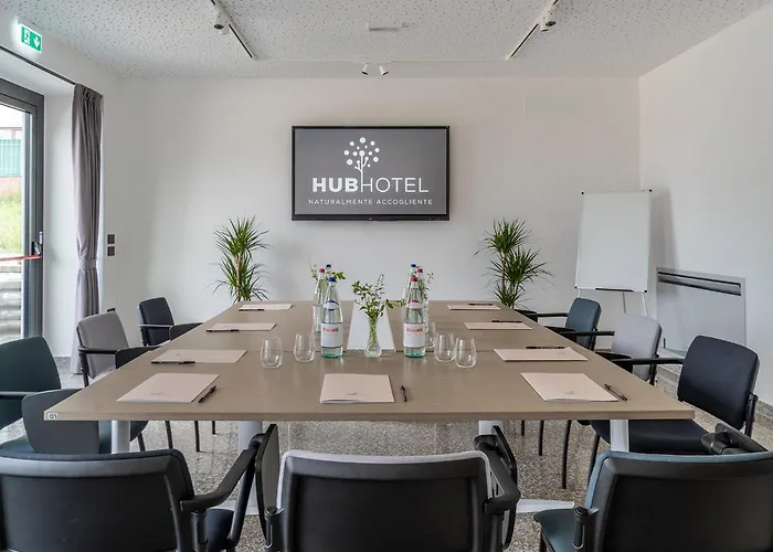 Hub Hotel