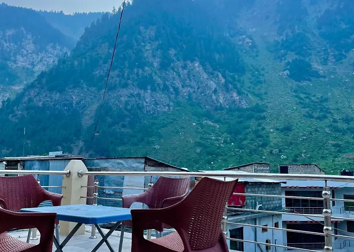 Dream Palace Naran