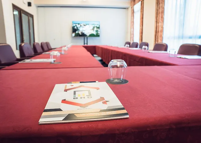 Rivoli Hotel