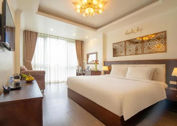 Du Palace Hotel & Travel