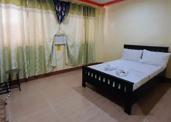 Reddoorz @ Johsons Pension House Butuan City