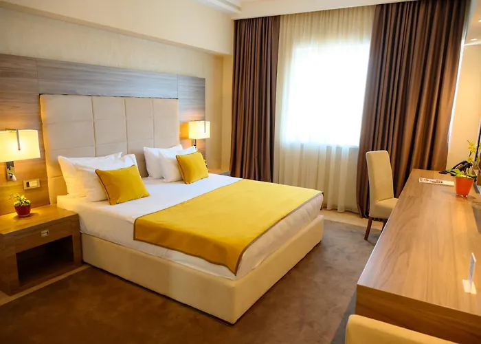Hotel Tami Residence