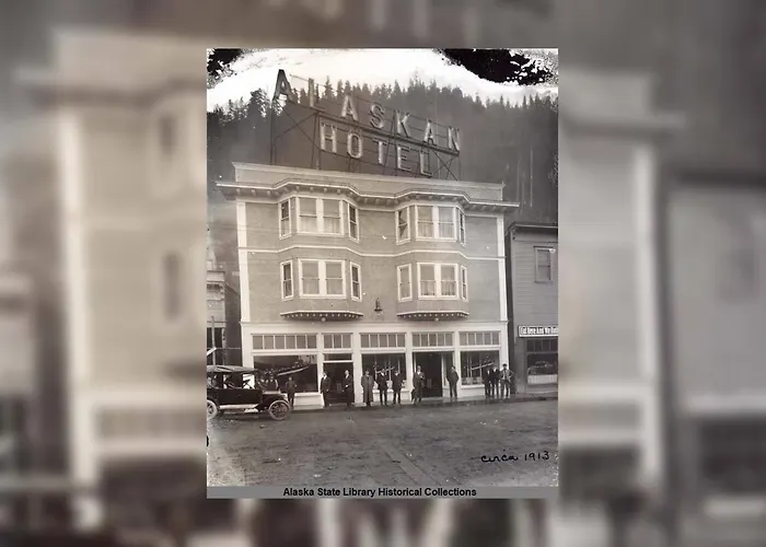 Alaskan Hotel And Bar