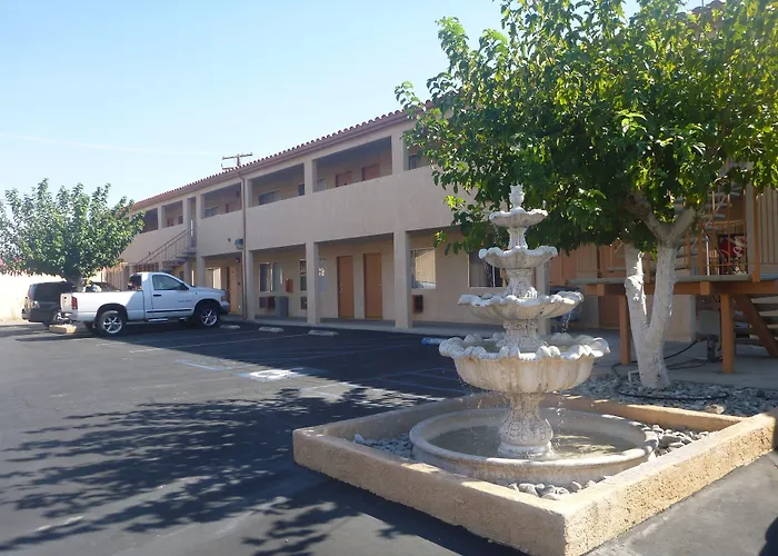 Days Inn By Wyndham Ridgecrest Near China Lake Naval Station