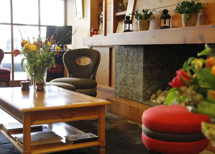 Edelweiss Manotel